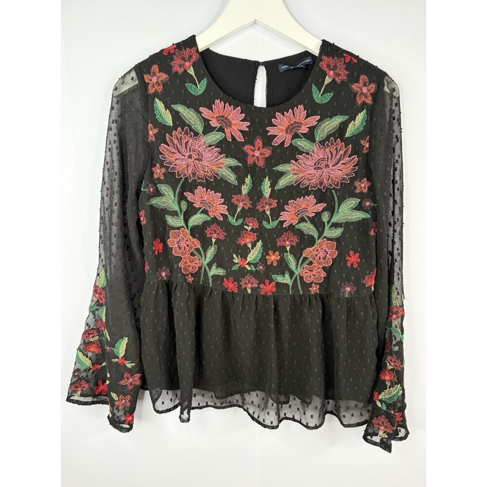 American‎ Eagle XS Black Embroidered Ruffle Boho Top Lined Dark Romantic FLAW